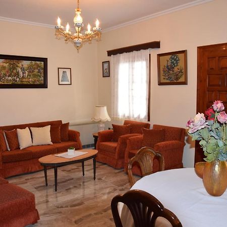 Апартаменты Naoussa Center Cycladic House Парос Экстерьер фото