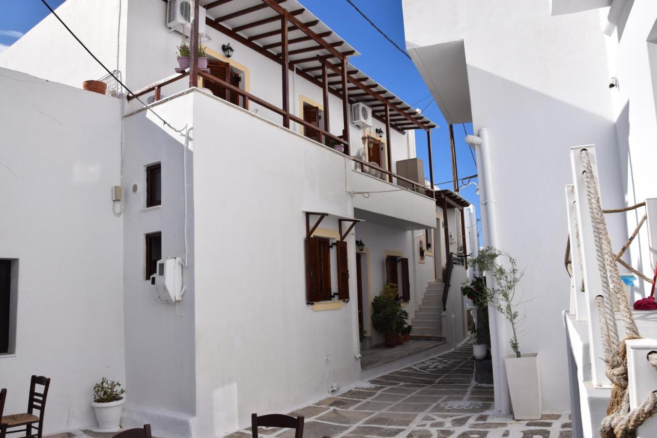 Апартаменты Naoussa Center Cycladic House Парос Экстерьер фото