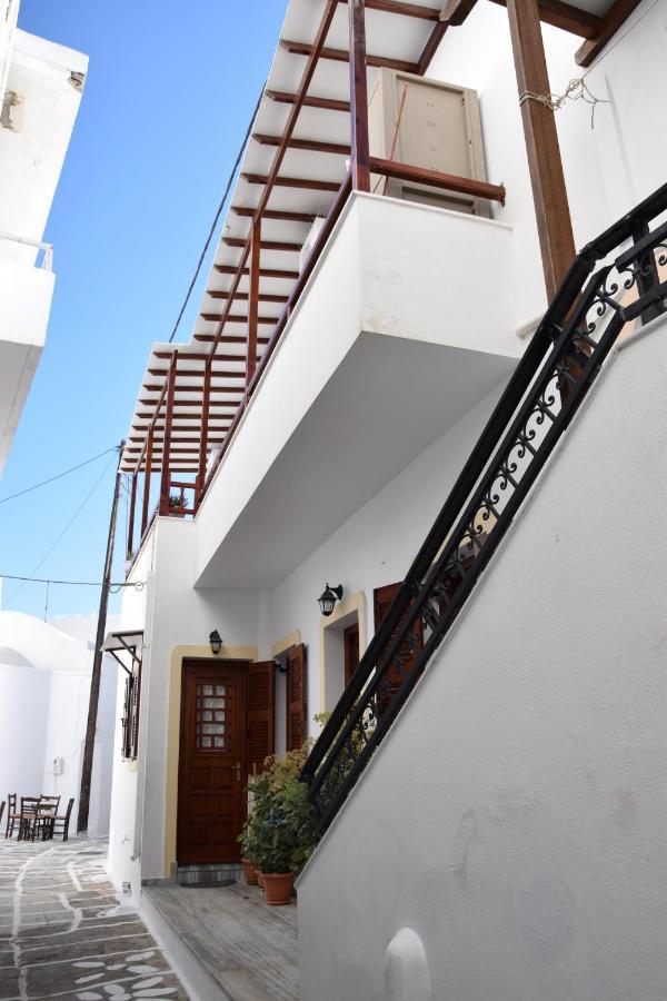 Апартаменты Naoussa Center Cycladic House Парос Экстерьер фото
