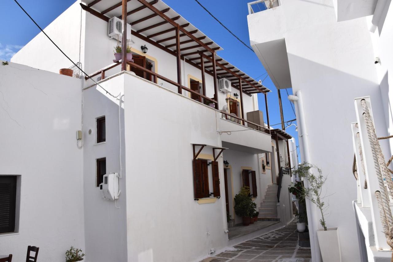 Апартаменты Naoussa Center Cycladic House Парос Экстерьер фото