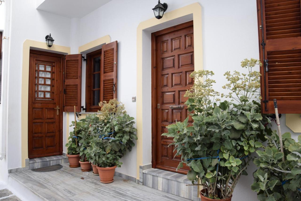 Апартаменты Naoussa Center Cycladic House Парос Экстерьер фото
