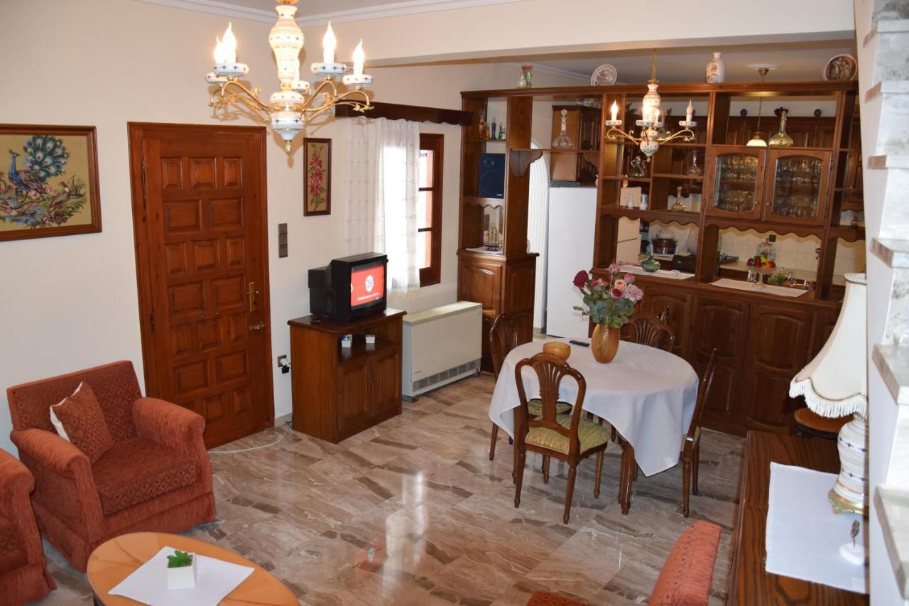 Апартаменты Naoussa Center Cycladic House Парос Экстерьер фото